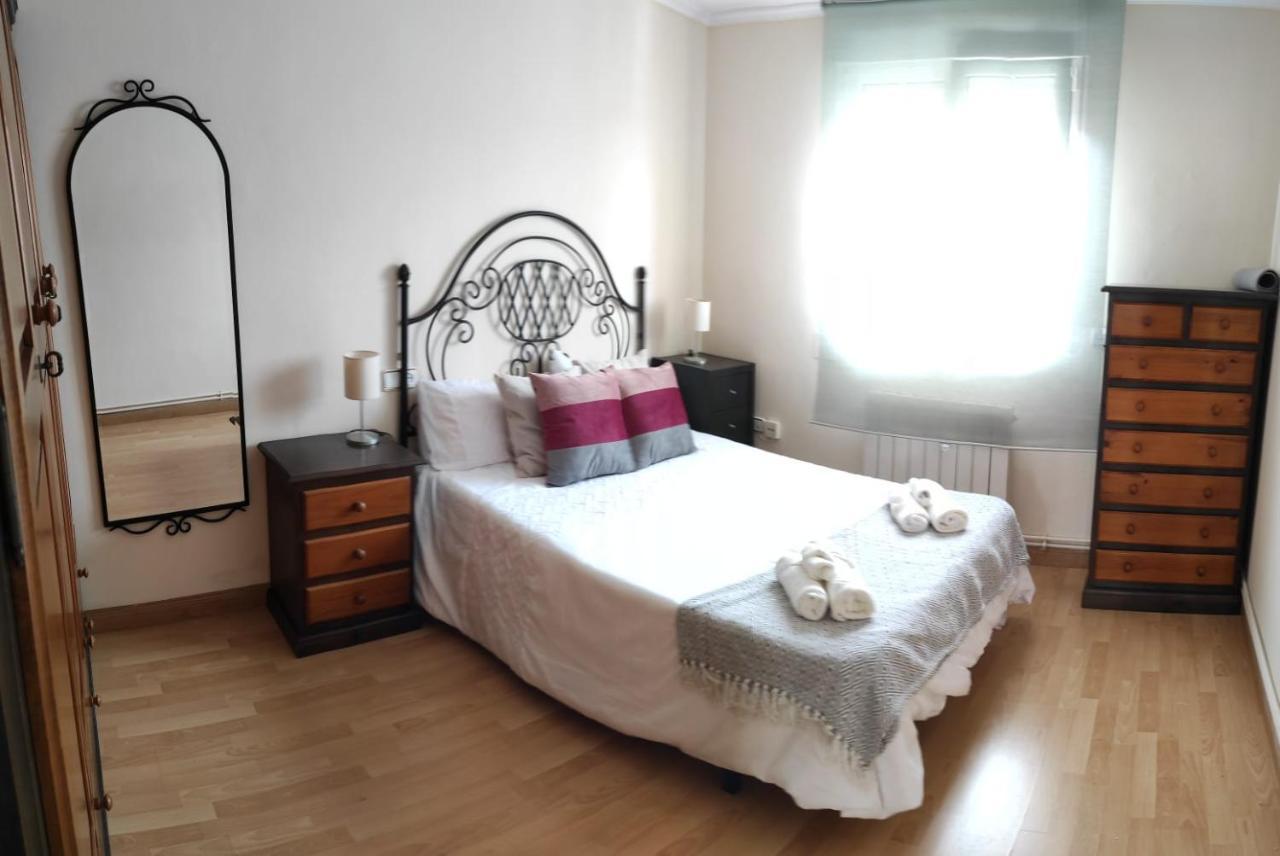 Apartamento De 2 Habitaciones A Un Paso De Begona Хихон Екстериор снимка